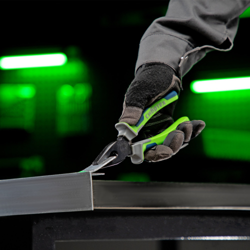 Плоскогубцы комбинированные, 180 мм, фосфатирование, трехкомпонентные рукоятки Сибртех по ценам производителя в Екатеринбурге с доставкой по всей России