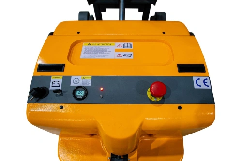 Штабелер самоходный 1,0 т 3,0 м XILIN CPD10W с наклоном мачты и противовесом 24/105 В/Ач по ценам производителя в Екатеринбурге с доставкой по всей России