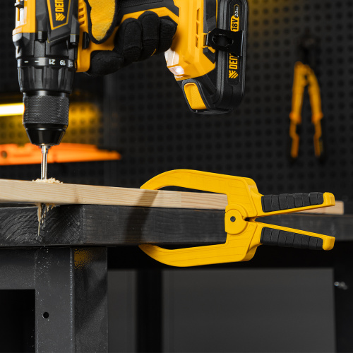 Струбцина клещеобразная, удлиненная 75 х 110 мм двухкомпонентные рукоятки Denzel по ценам производителя в Екатеринбурге с доставкой по всей России