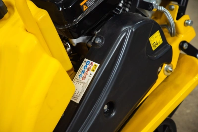 Виброплита 85 кг, 13кН (LCT) бак, коврик, колесный комплект TOR T-80 по ценам производителя в Екатеринбурге с доставкой по всей России