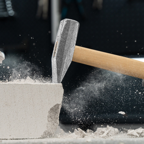 Молоток слесарный, 800 г, квадратный боек, деревянная рукоятка по ценам производителя в Екатеринбурге с доставкой по всей России