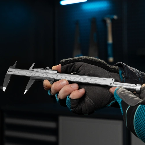 Штангенциркуль, 150 мм, 0.02 мм, нержавеющая сталь, с глубиномером Gross по ценам производителя в Екатеринбурге с доставкой по всей России