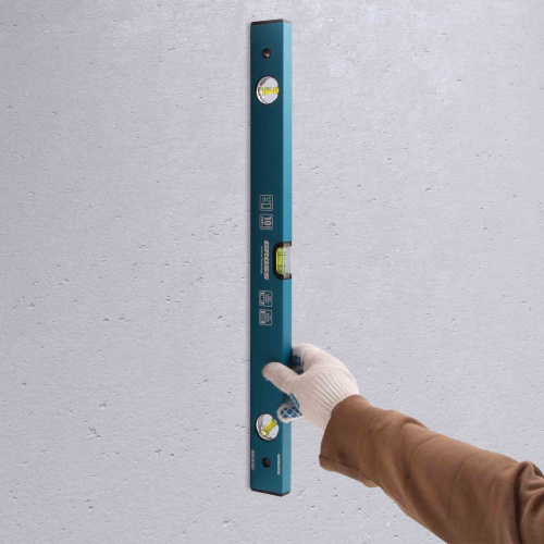 Уровень алюминиевый усиленный, 600 мм, 3 глазка Gross по ценам производителя в Екатеринбурге с доставкой по всей России