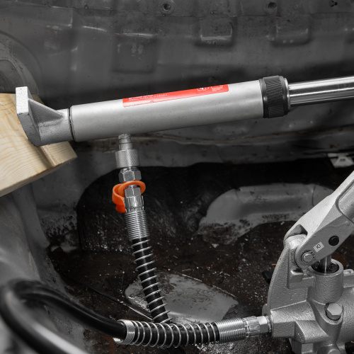 Растяжка гидравлическая, 4 т, набор из 17 предметов, 7 сменных насадок, в пластиковом кейсе Matrix по ценам производителя в Екатеринбурге с доставкой по всей России