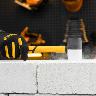 Киянка резиновая, 225 г, черно-белая, фибергласовая рукоятка c TPR покрытием Denzel по ценам производителя в Екатеринбурге с доставкой по всей России