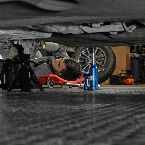 Домкрат гидравлический бутылочный, 3 т, h подъема 188-363 мм, в пластиковом кейсе Stels по ценам производителя в Екатеринбурге с доставкой по всей России