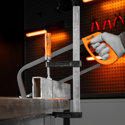 Струбцина F-образная, 300 х 120 мм Sparta по ценам производителя в Екатеринбурге с доставкой по всей России