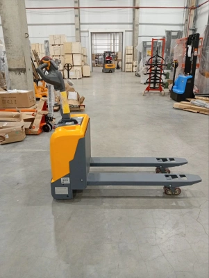 Тележка электрическая 2000 кг 1150 мм XILIN CBD20W 24/105 В/Ач по ценам производителя в Екатеринбурге с доставкой по всей России