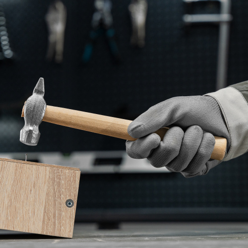 Молоток слесарный, 200 г, круглый боек, деревянная рукоятка по ценам производителя в Екатеринбурге с доставкой по всей России