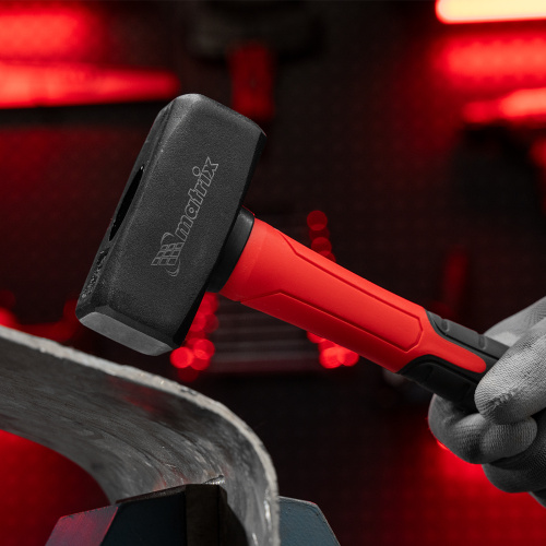 Кувалда optimal, 1000 г, фибергласовая обрезиненная рукоятка Matrix по ценам производителя в Екатеринбурге с доставкой по всей России