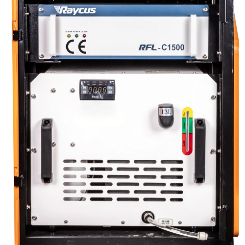 Аппарат для ручной лазерной очистки FOXWELD LASER 1500-1-МТ по ценам производителя в Екатеринбурге с доставкой по всей России