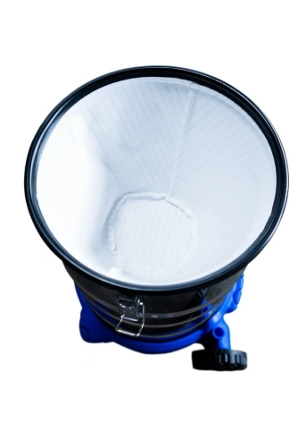 Пылесос строительный 40 л 1600Вт с розеткой 220В TOR TVC40 по ценам производителя в Екатеринбурге с доставкой по всей России