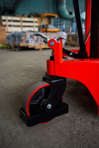 Штабелер гидравлический 2,0 т 1,6 м TOR CTY-E с раздвижными вилами по ценам производителя в Екатеринбурге с доставкой по всей России