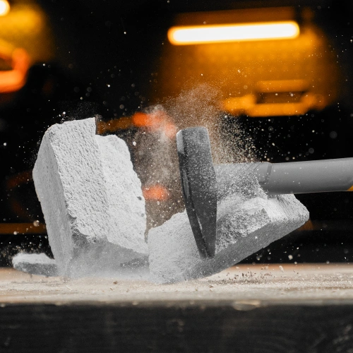 Молоток слесарный, 200 г, кованый, фибергласовая рукоятка c TPR покрытием Denzel по ценам производителя в Екатеринбурге с доставкой по всей России