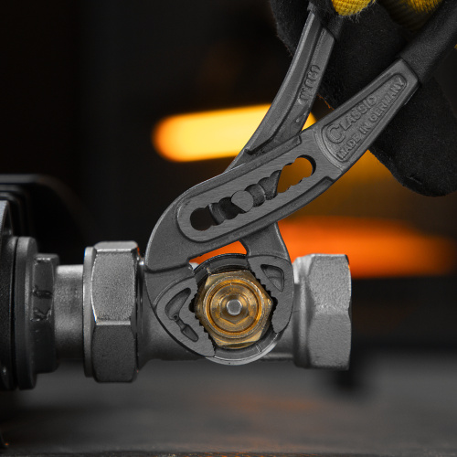 Клещи переставные, обливные рукоятки, 180 мм Denzel по ценам производителя в Екатеринбурге с доставкой по всей России