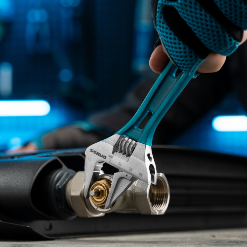 Ключ разводной 200 мм, CrV, облегченный Gross по ценам производителя в Екатеринбурге с доставкой по всей России