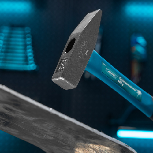 Молоток слесарный, 600 г, квадратный боек, фибергласовая обрезиненная рукоятка Gross по ценам производителя в Екатеринбурге с доставкой по всей России