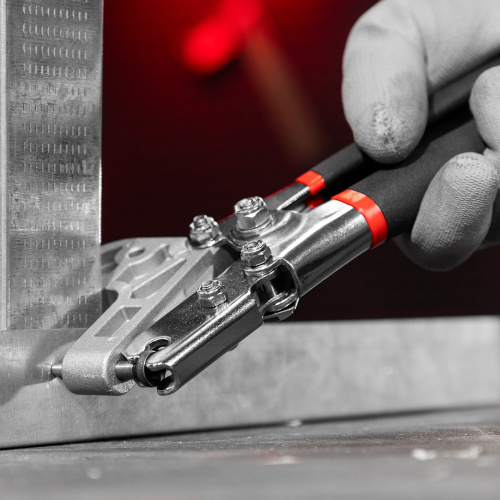 Просекатель для металлического профиля, под гипсокартон, работа одной рукой Matrix по ценам производителя в Екатеринбурге с доставкой по всей России