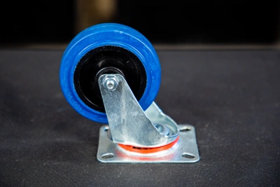 Колесо поворотное резина SRCL 42 100 мм (F) по ценам производителя в Екатеринбурге с доставкой по всей России