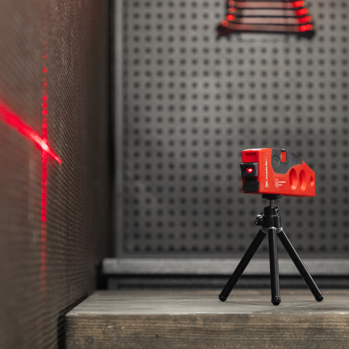Лазерный уровень, 180 мм, 220 мм штатив, 4 глазка Matrix по ценам производителя в Екатеринбурге с доставкой по всей России