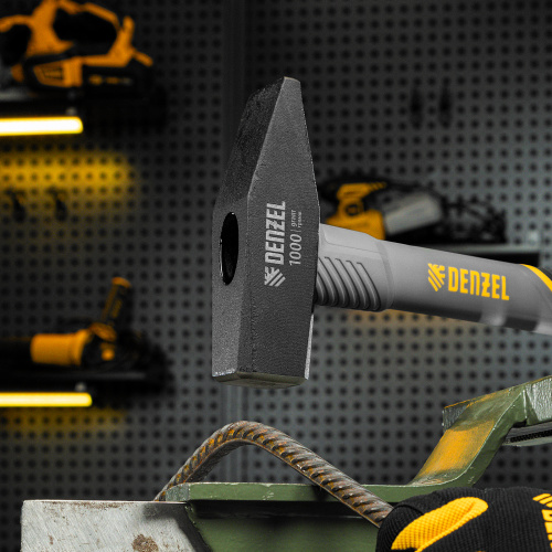 Молоток слесарный, 1000 г, кованый, фибергласовая рукоятка c TPR покрытием Denzel по ценам производителя в Екатеринбурге с доставкой по всей России