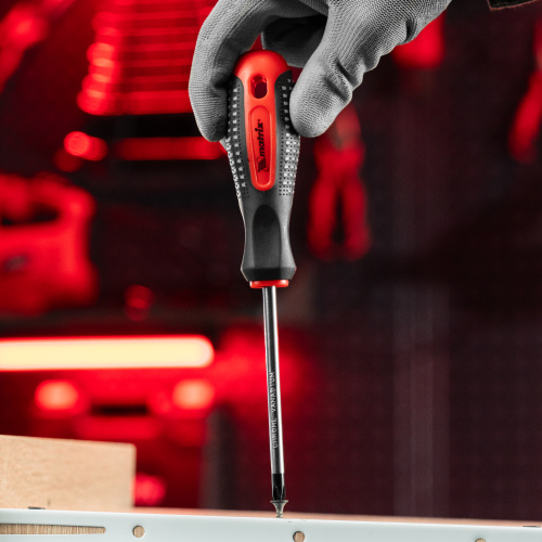 Набор отверток Fusion на подвесной полке 18 шт, CrV Matrix по ценам производителя в Екатеринбурге с доставкой по всей России