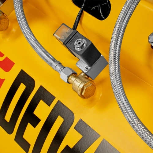 Компрессор безмасляный, малошумный  DLS 2250/100, 2250 Вт, 3x750, 100 л, 410 л/мин блок управления/ Denzel по ценам производителя в Екатеринбурге с доставкой по всей России