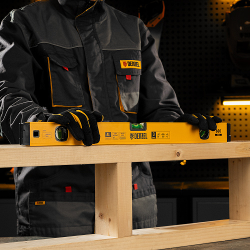 Уровень алюминиевый, магнит, фрезерованный, 3 глазка (1 зеркал.) 0,5 мм/м, 600 мм Denzel по ценам производителя в Екатеринбурге с доставкой по всей России