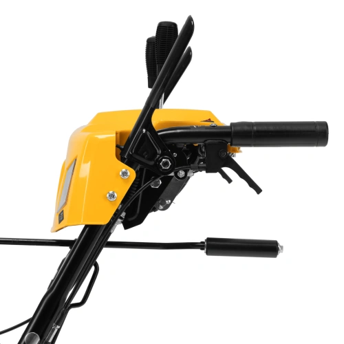 Бензиновая снегоуборочная машина SBL 711D PRO, 302cc, эл.старт, фара, обогрев, блок. дифф. Denzel по ценам производителя в Екатеринбурге с доставкой по всей России