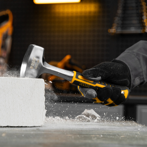 Кувалда 1 кг, цельнометаллическая, двухкомпонентная рукоятка Denzel по ценам производителя в Екатеринбурге с доставкой по всей России