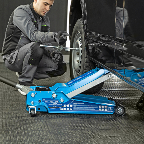 Домкрат гидравлический подкатной, быстрый подъем, 3.5т, Low Profile Quick, 100-565 мм, профессиональный Stels по ценам производителя в Екатеринбурге с доставкой по всей России