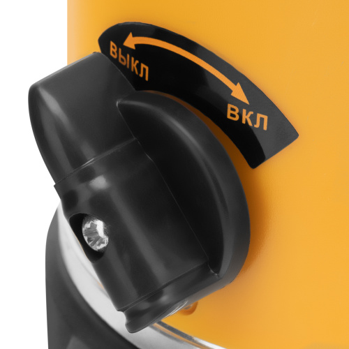 Лазерный уровень LX3, 10 м, ± 0,3 мм/1 м, 635 нм, 4 вертикальных, 1 горизонтальная плоскости, резьба 5/8" Denzel по ценам производителя в Екатеринбурге с доставкой по всей России