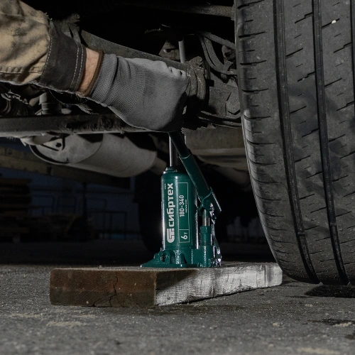 Домкрат гидравлический бутылочный, 6 т, 180-340 мм Сибртех по ценам производителя в Екатеринбурге с доставкой по всей России