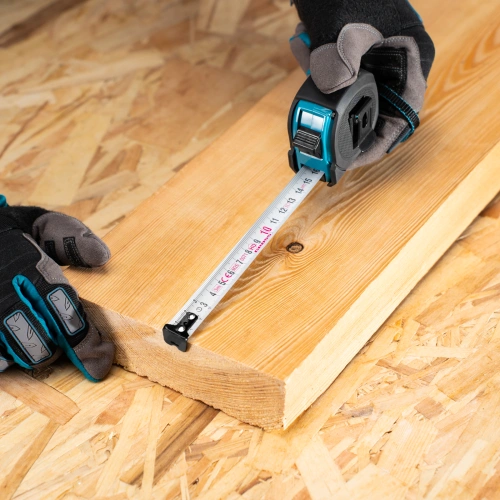 Рулетка Komfortabel 3 м х 19 мм,обрезиненный корпус Gross по ценам производителя в Екатеринбурге с доставкой по всей России