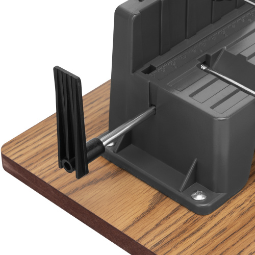 Стусло прецизионное, двухплоскостное, пила 600 мм, две прижимные струбцины, ограничительный упор Gross по ценам производителя в Екатеринбурге с доставкой по всей России