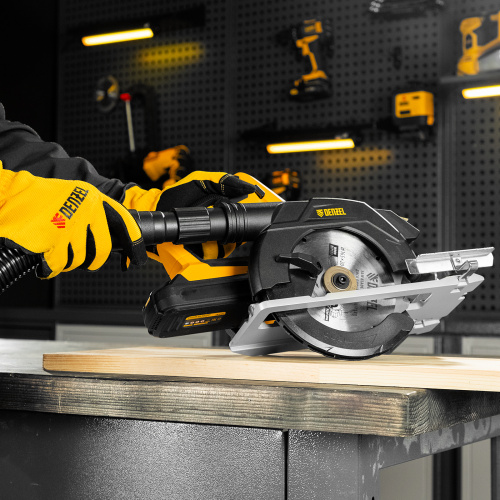 Пылесос строительный RVC20, 1400 Вт, бак 20 л, шланг 3 м, розетка с автосинхр. Denzel по ценам производителя в Екатеринбурге с доставкой по всей России