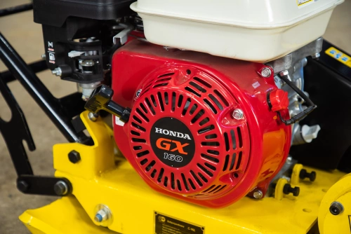 Виброплита 80 кг, 16кН (Honda) без бака колесный комплект TOR C-90L по ценам производителя в Екатеринбурге с доставкой по всей России