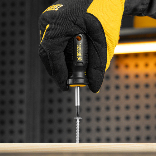 Отвертка, PH2х38 мм, S2, 3к рукоятка Denzel по ценам производителя в Екатеринбурге с доставкой по всей России