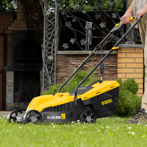 Газонокосилка электрическая GM-1100, 1100 Вт, шир. 32 см, 3 уров., травосб. 30 л Denzel по ценам производителя в Екатеринбурге с доставкой по всей России